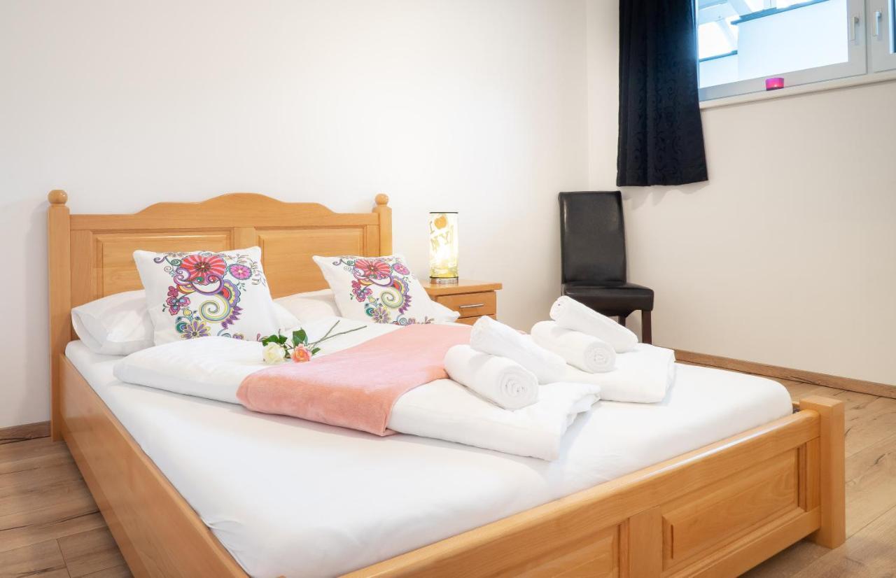 Lungau Living Appartements - Penthouse Sankt Michael im Lungau Dış mekan fotoğraf